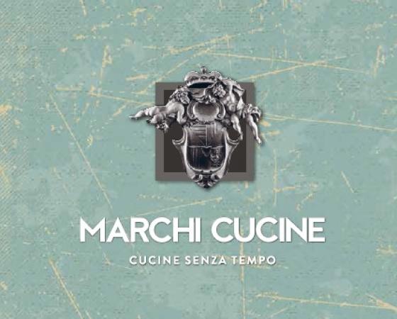 Обложка каталога Marchi Cucine с классическим дизайном и слоганом 'Кухни вне времени'.